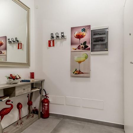 White Living R-Home Rome Extérieur photo